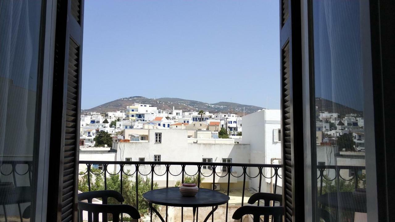 Tínos Flisvos Apartments מראה חיצוני תמונה